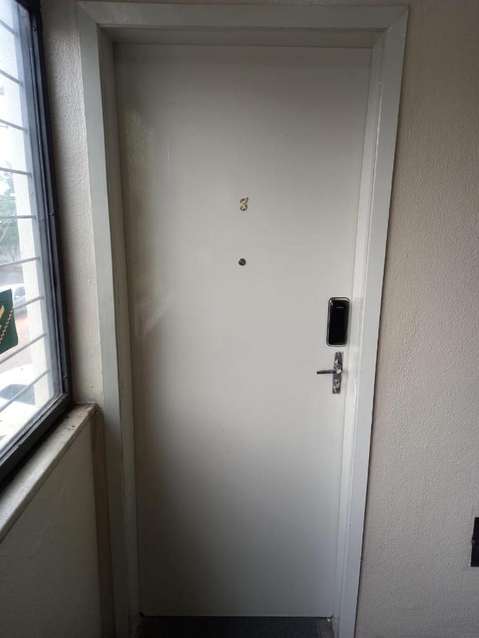 Apartamento No Centro Hospitalar!! Apartment เตเรซีนา ภายนอก รูปภาพ